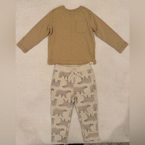 Baby Gap Polar Bear print pants 2piece set. Crewneck Top. Organic cotton s 2T